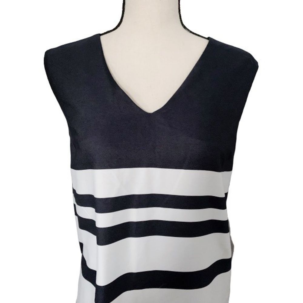 Gap chambray striped sleeveless shift dres… - Picture 2 of 8